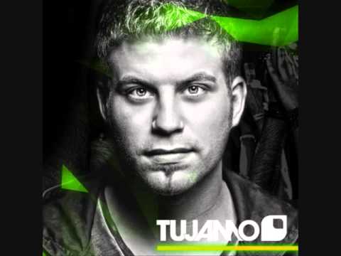 Tujamo - Drop That Low (When I Dip)