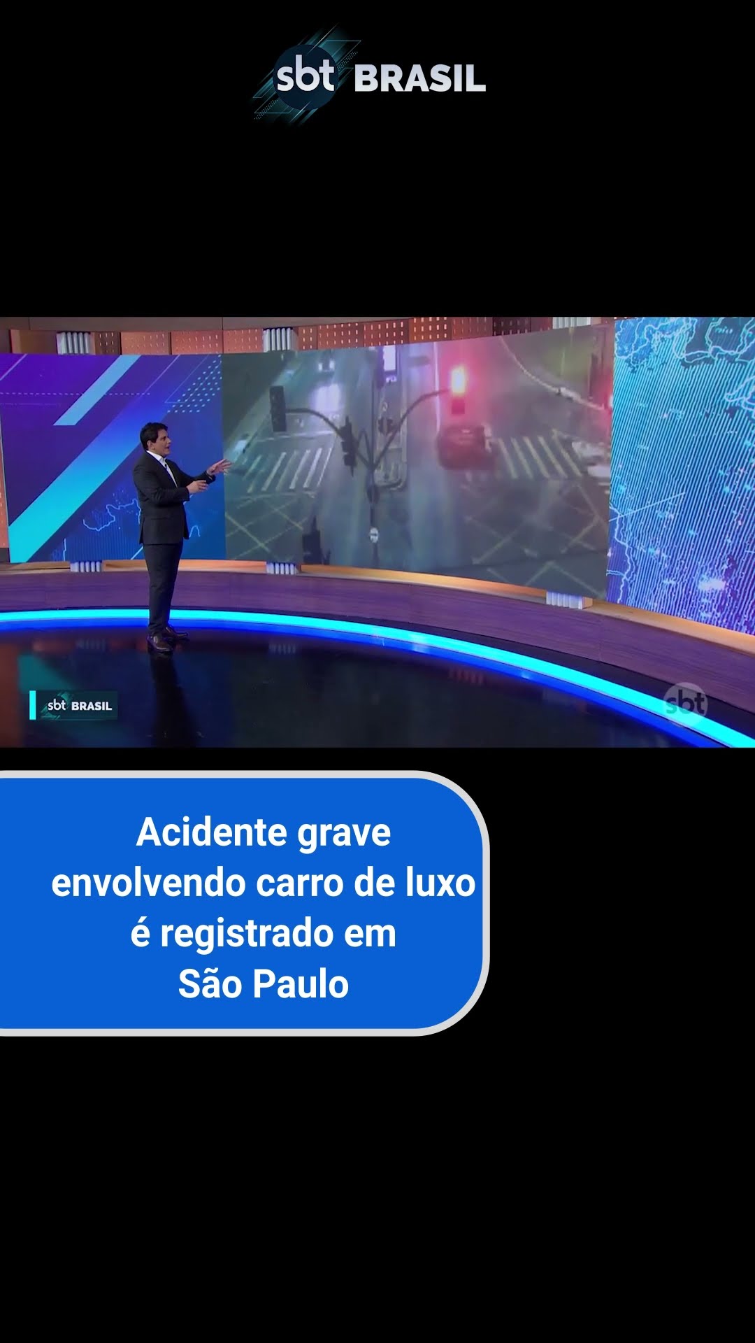 Jaguar fura sinal vermelho e atinge motorista de aplicativo em SP | SBT Brasil (13/12/24)