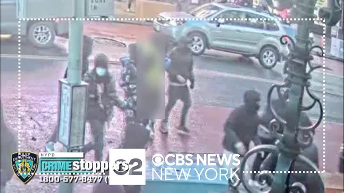 Police Seek 8 Wanted In Connection To Times Square Stabbing