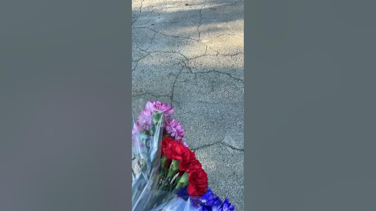 Juice WRLD Grave in Chicago juicewrld 999 luciddreams chicago rap