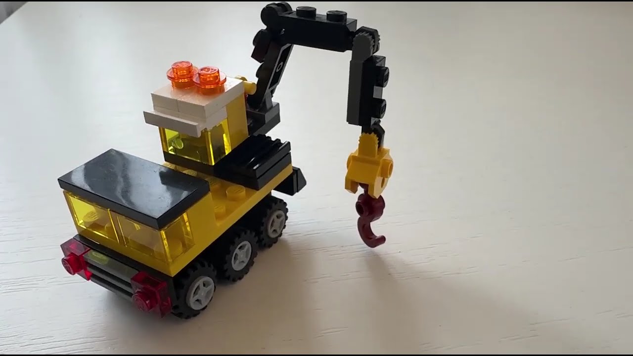 🏗️ LEGO Mobile Crane – Mini Construction Machine Build!