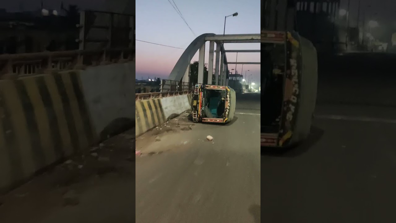 accident of. tempu😂 Bhore bhore tempu palt gaile🚩