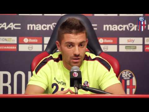 Mounier in conferenza