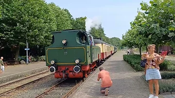 ZLSM 57 'Bonne' komt met K1 rijtuigen aan op station Simpelveld!