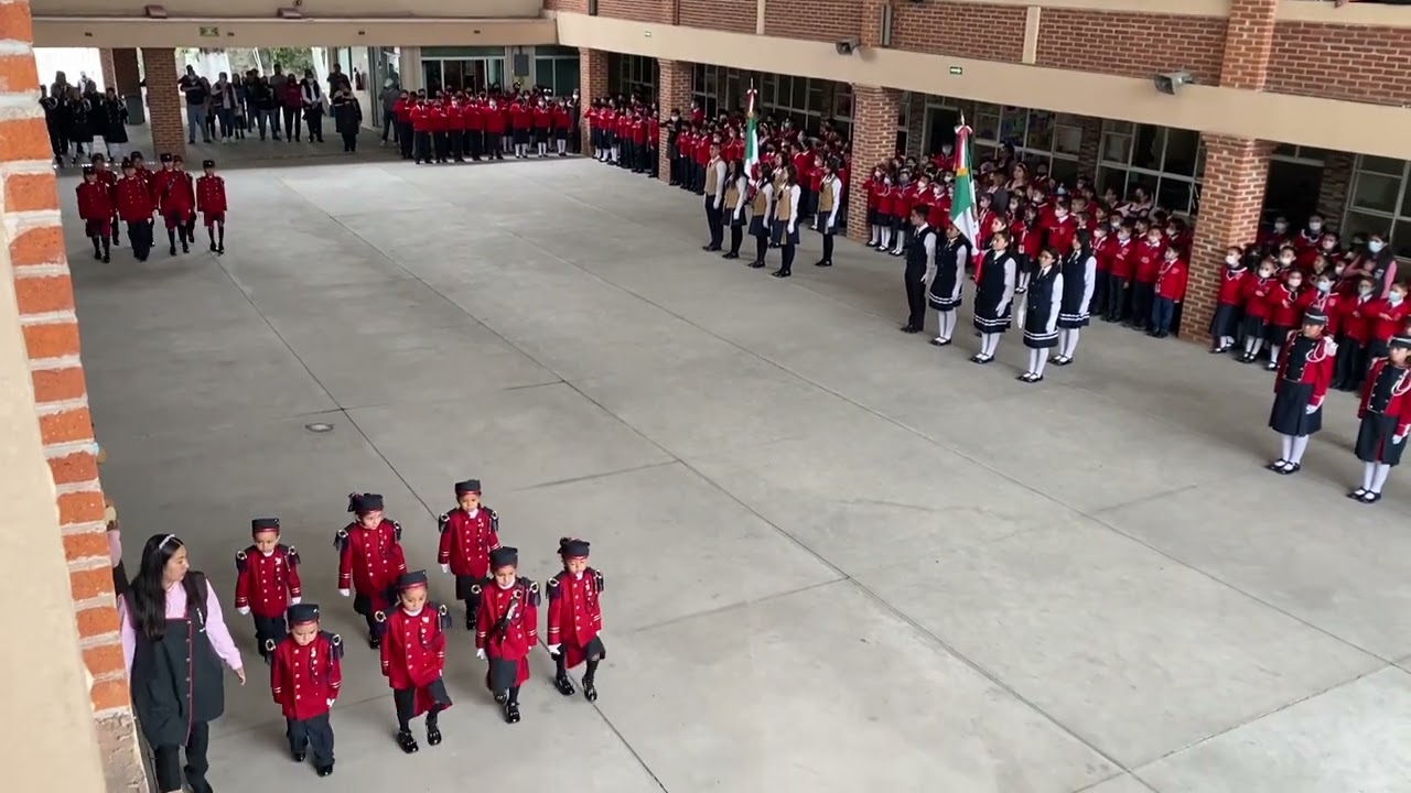 Ceremonia de cambio de escoltas