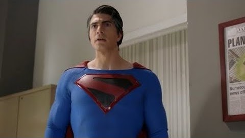 Kingdom Come Superman Scene | Crisis on Infinite Earths