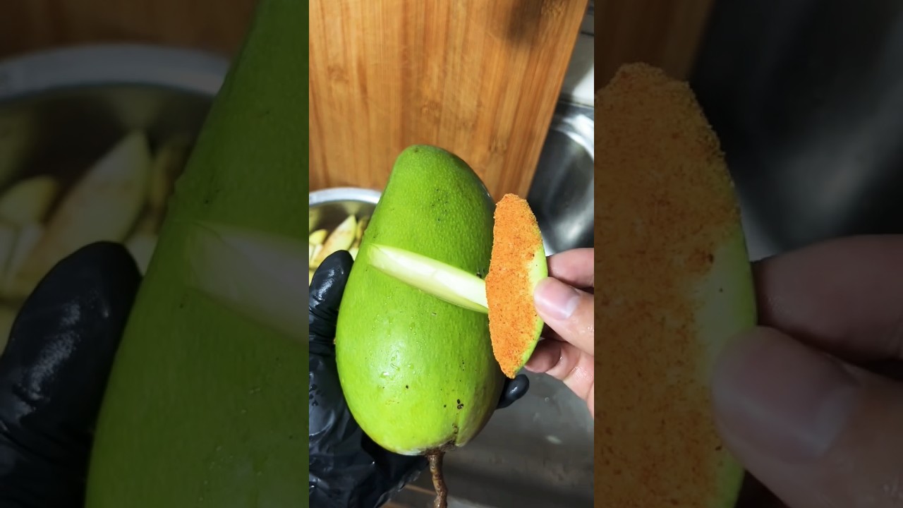 sour mango 🥭🥭dipped in chili