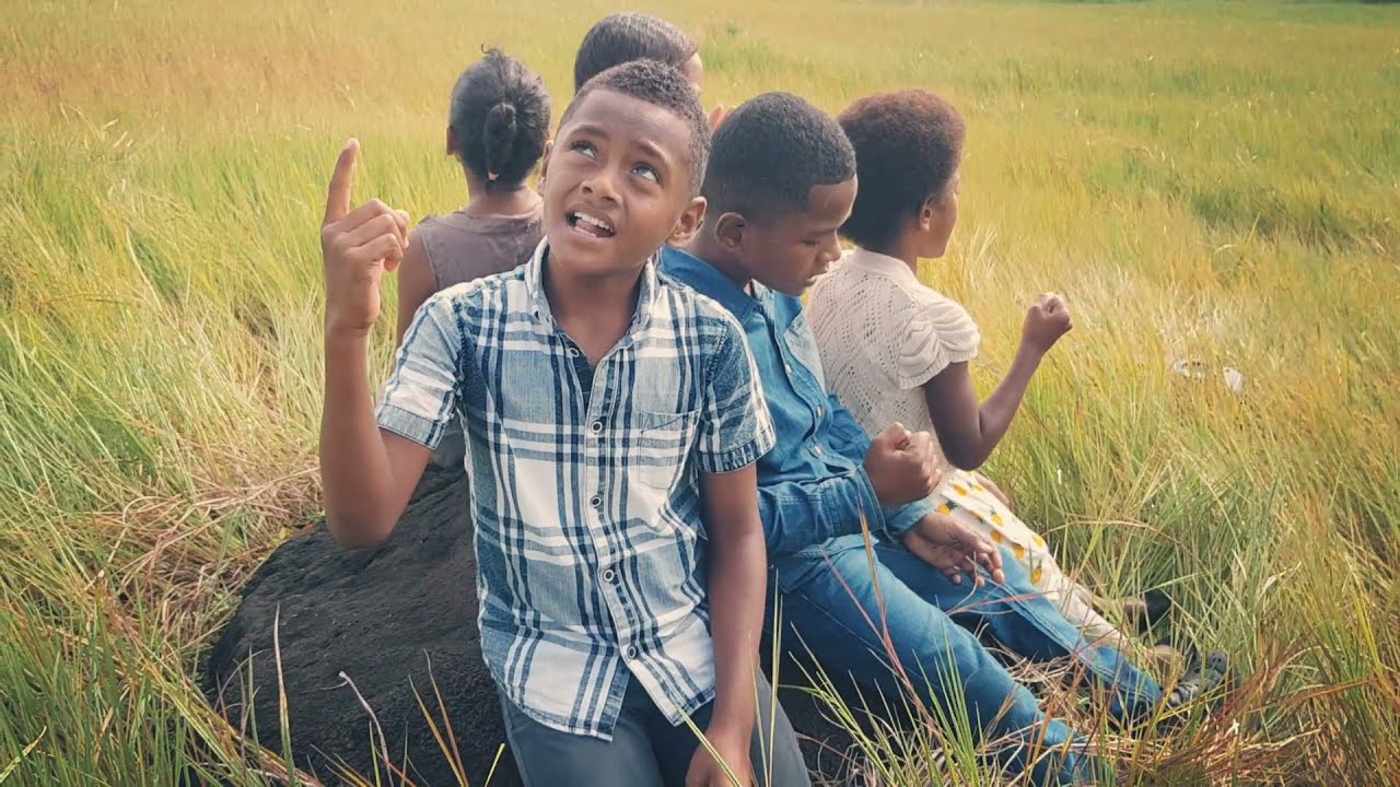 AU ROGOCA NA ROROGO by Richmond Advent Singers