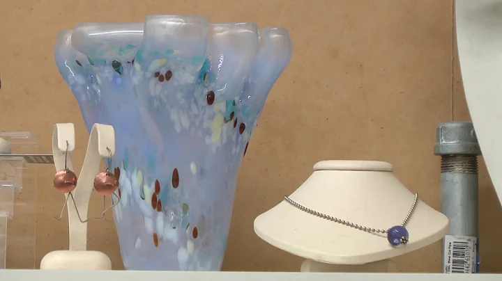 Artist Cindy Engle makes unique fused glass creati...