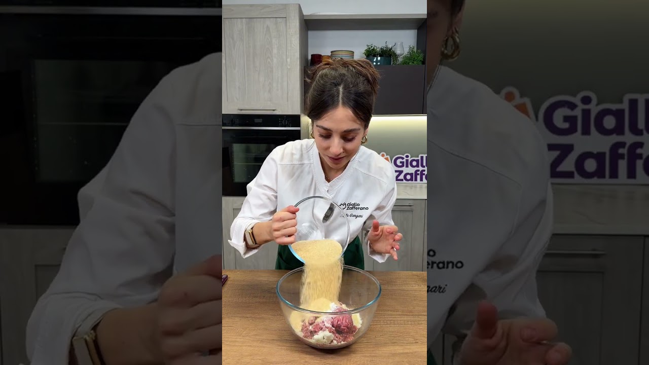 Involtini di Verza al Sugo Ripieni di Carne