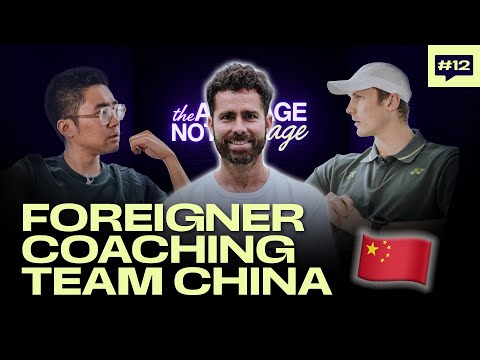 Cristian Luque speaking with Viktor Axelsen and CK Yew