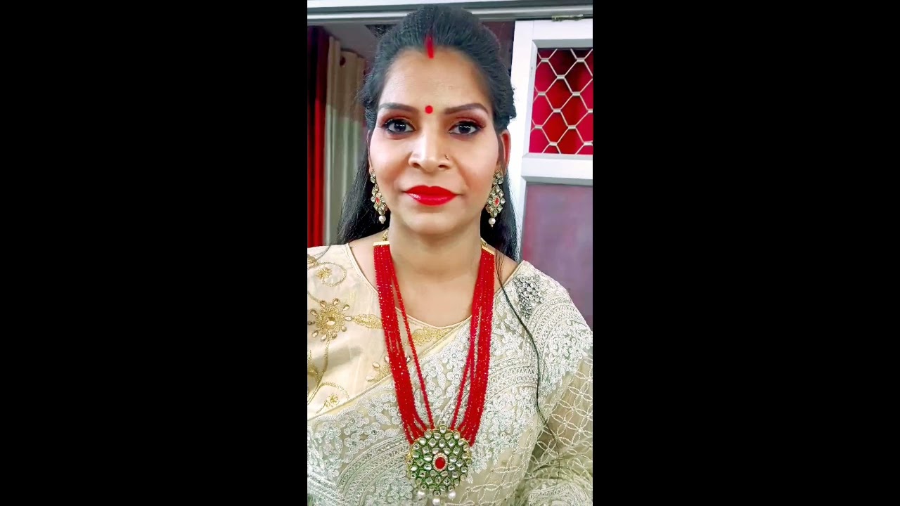 cream colour saree  ||  saree makeup  || saree makeup look and hairstyle || saree makeup look simple