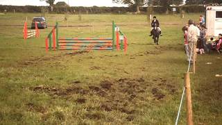 Casper jumping 90s in Athlone Show