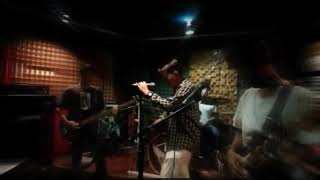 Download Lagu SUPERMAN IS DEAD - BULAN DAN KSATRIA [FLAWLESS BAND] MP3