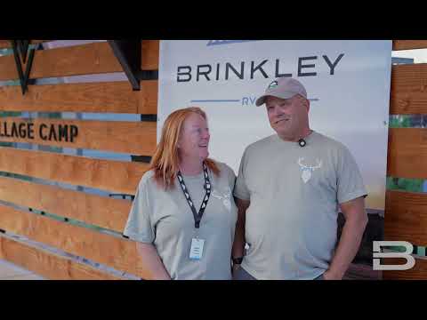 Video thumbnail: Wendy & Patrick M. – Model Z 3100