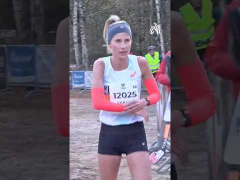 🥶🇸🇪 Sarah Lahti with a performance full of confidence in Tilburg! #crosscountry #sports #running