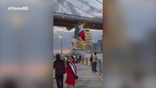 Mexican Navy training ship hits the Brooklyn bridge