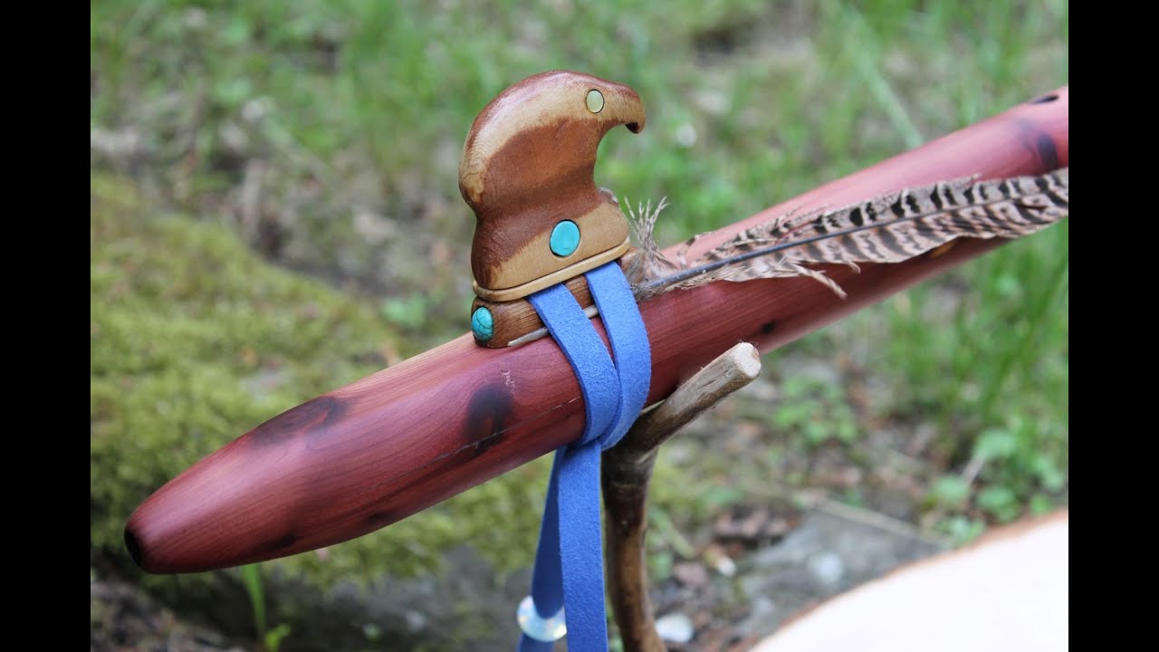 Indianerflöte aus aromatischer Rot - Zeder ~ E ~ Adler ~ 432 Hz