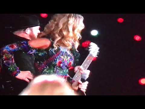 Taylor Swift Singing Babe Live With Sugarland In Arlington Texas 10/6/18 Reputation Full
