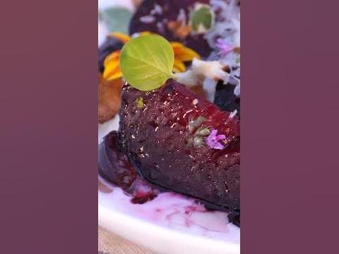 Свекла, сыр и вишня. Закуска из ресторана #василийемельяненко - YouTube