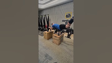 Reverse Hyper using bench