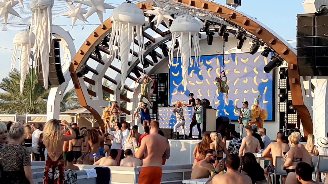 Chef sahoo best brunch in dubai zero gravity YouTube