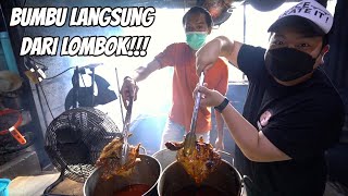 AYAM PEJANTAN DI BAKAR PAKE BUMBU PEDAS KHAS LOMBOK !!! Busyeet, sampe keringetan makan nih ayam. 