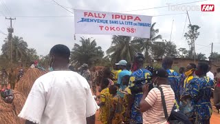 FALLY IPUPA VISITE LA CITÉ DES TAMBOURS AU BENIN