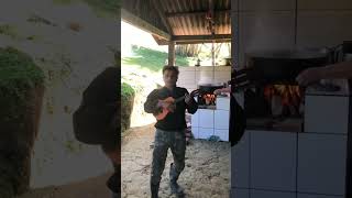 O BUGIU CANTANDO LOROTA
