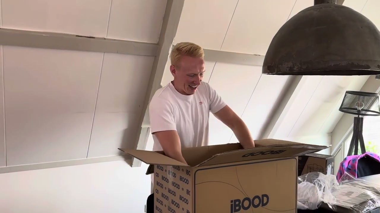 iBood mystery box “elektronica doos” augustus 2024