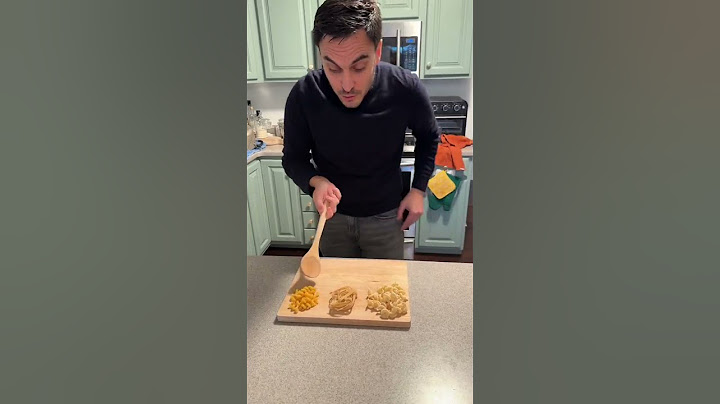 How to BUY PASTA like an Italian