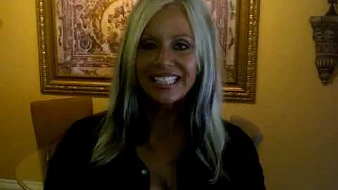 Debbie Sexton presents FreelanceHair.co...