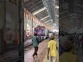বর্তমান সময়ে কলকাতার শিয়ালদা রেল স্টেশন ভ্রমণের পূর্বে অবশ্যই ভিডিওটি দেখে নিবেন।