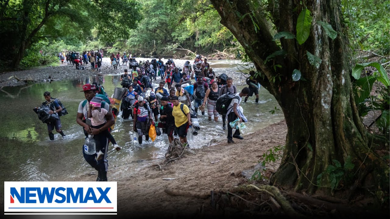 EXCLUSIVE Footage of migrants crossing at Eagle Pass, TX National
