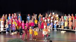 Comstock Park (Stoney Creek) 1st grade thanksgiving show 3. 2022