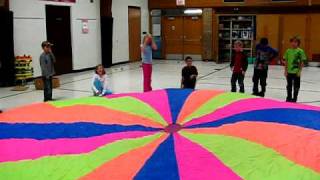 Parachute Game for PE - Popcorn