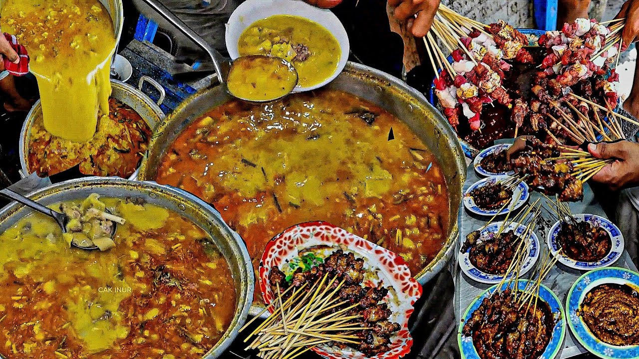 SATE GULE KAMBING GRESIK JUALAN SUDAH 40 TAHUN GULE WANI BUMBU SATE EMPUK  PANTESAN RAMAI TERUS