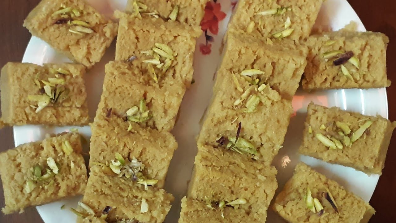 हलवाई जैसा मिल्क केक बनाने का परफेक्ट तरीका जाने इस वीडियो में। milk cake recipe in hindi | Food Kitchen Lab