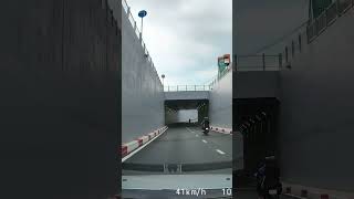 Hầm Chui Giảm Tải Cửa Ngõ Tân Sơn Nhất.