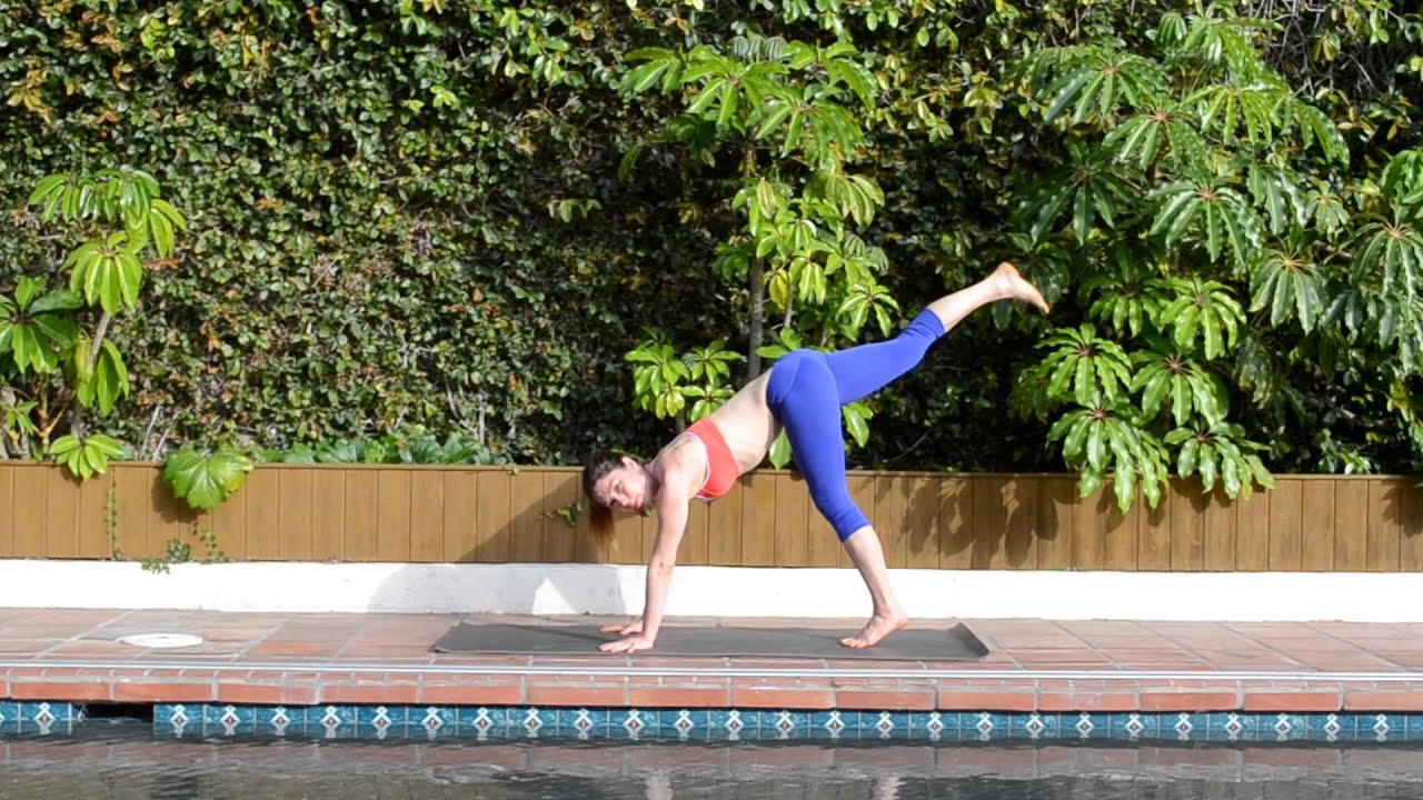 handstand practice - YouTube