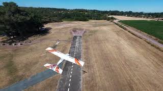 drone DJI Avata 2 et avion E-Flite Apprentice