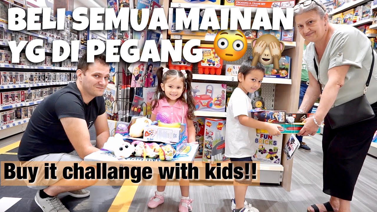 BELANJA MAINAN SEPUASNYA!! ANYTHING YOU CAN CARYY, I'LL BUY IT CHALLANGE