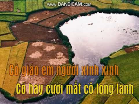 Tuần 9 - Âm nhạc - Chủ đề 3: Khám phá: Bức tranh câu chuyện Bác thợ giày - Nghe nhạc: Nghe âm thanh cao – thấp khác nhau. Học hát: Cô giáo em.