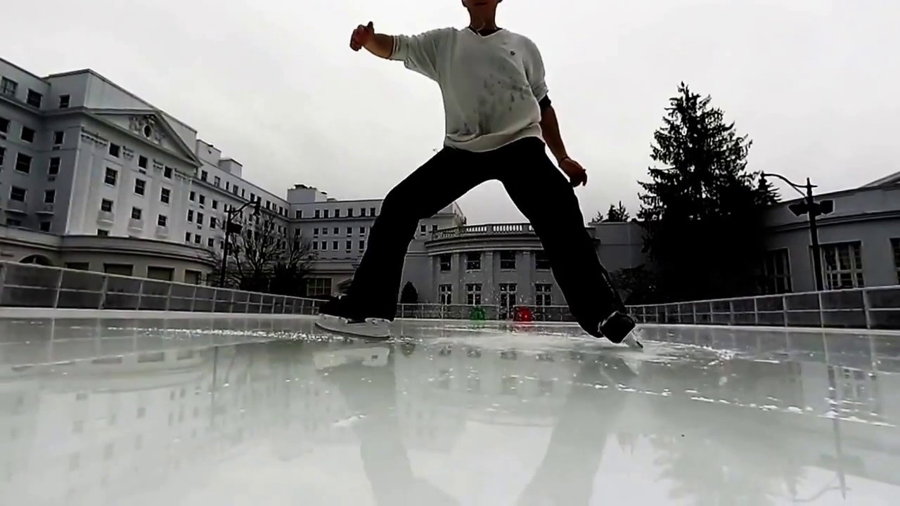 T. Hagemo Freestyle Hockey Skating To Dubstep