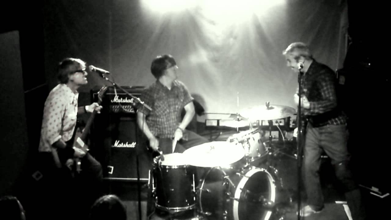 Mike Watt & The Missing Men @ Crawdaddy Dublin 2011