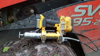 DeWalt grease gun fix and a thrown track