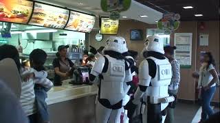 Star Wars Stormtroopers Love a Big Mac and Fries.... Funny, Jedi-Robe The Star Wars Shop