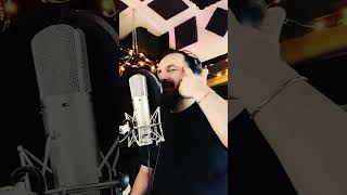 Herkes bir şey söyler… Ben ise besteler, yazar ve ortaya koyarım.