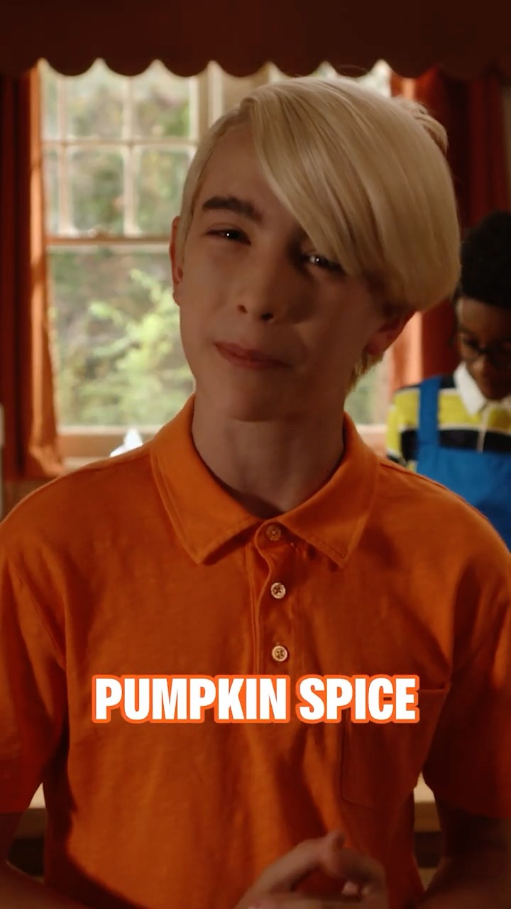 Clyde’s FAMOUS pumpkin spice cheesecake ? | The Really Loud House #shorts
