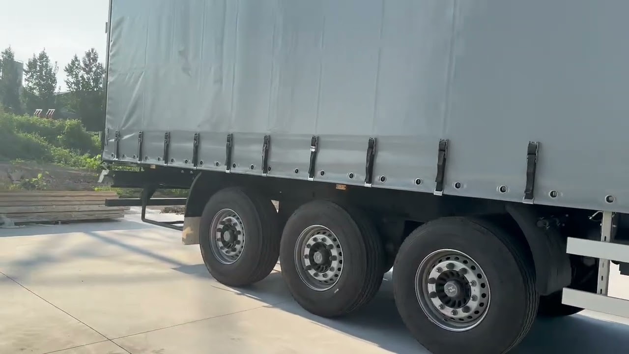 CHENLU three axle curtain side trailer with closed side curtain and three rear axles